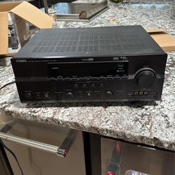 Yamaha audio/video receiver RX-V661