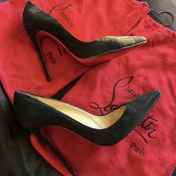 Christian Louboutin - So Kate 38.5 