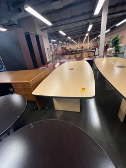 Conference Table (10x4 ft)