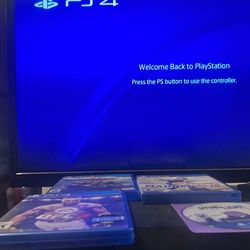 PS4 500 gb disk drive works good playing condition
