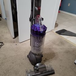 Dyson Dc41 Vacuum 