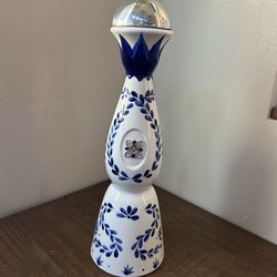 EMPTY CLASE AZUL TEQUILA REPOSADO BOTTLE 750ML HAND PAINTED DECORATION