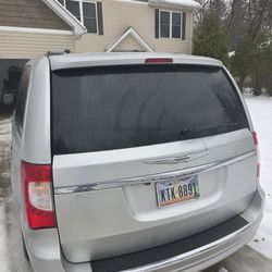 2012 Chrysler Town & Country