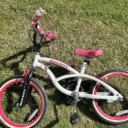 Hello kitty bike