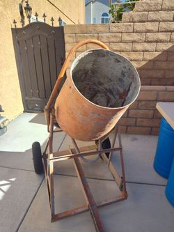 Concrete mixer
