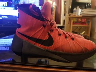 Nike Hyperdunk Size 6