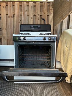 GE Gas Stove/Oven