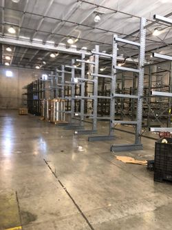 Choose the right storage solution: Heavy Duty or Medium Duty for your Flexible Warehouse Operation. Call us today 305-887-9212