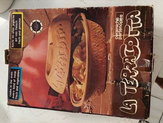 Vintage La Terracotta Ceramic Clay Baker / Roaster by Ceramiche Partenopee – Brand New In Box!