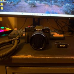 Fuji XT30ii With Accessories 