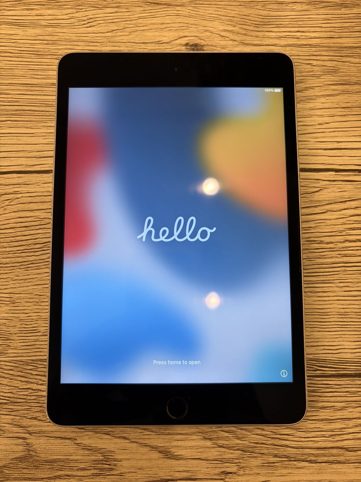 Apple iPad Mini 4