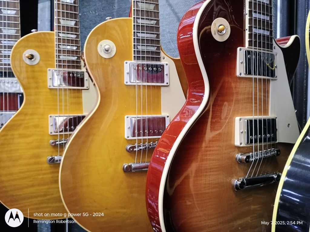 Gibson Electric Guitars... Many Different styles..