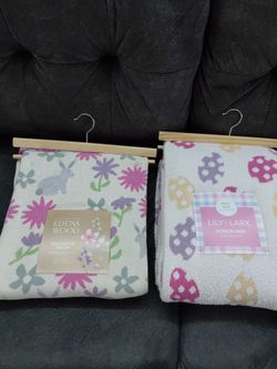 Decorative Throw 50in x 60in NEW X2