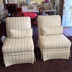 Set of two chairs