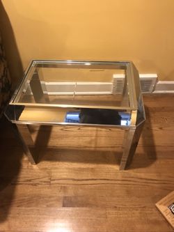 HIGH END COFFEE TABLE AND END TABLE
