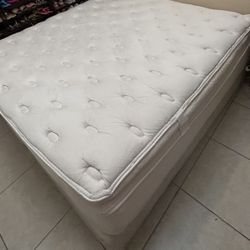 King Mattress With Two Box Springs