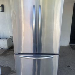  KitchenAid  Counter, Depth  3 Door Stainless Steel Fridge 