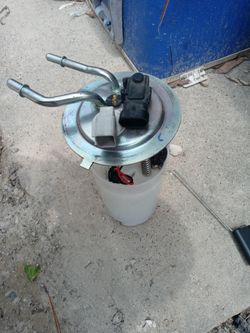 04 Chevy Gas Pump 