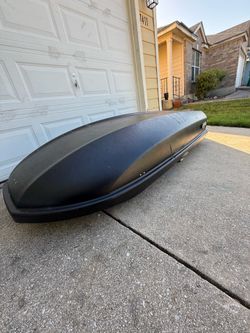 Yakima skybox roof cargo