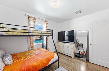 Metal Twin Over Full Bunk Bed with Both Mattresses