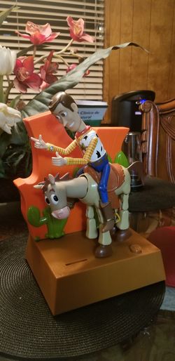 Woody talking bank
