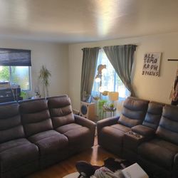 Reclining Sofa Set With USB Ports 