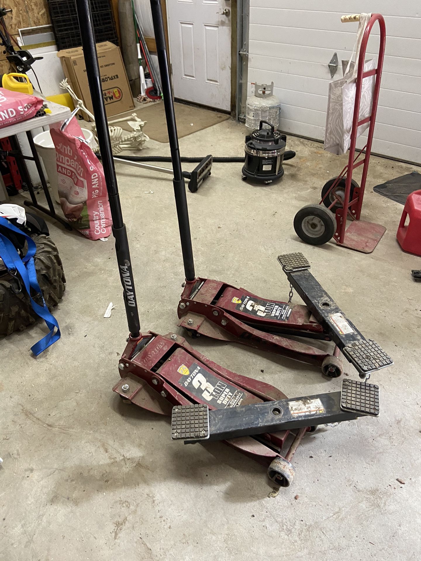 3 Ton Low Profile Jacks 