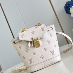 Women's fashion chain bag