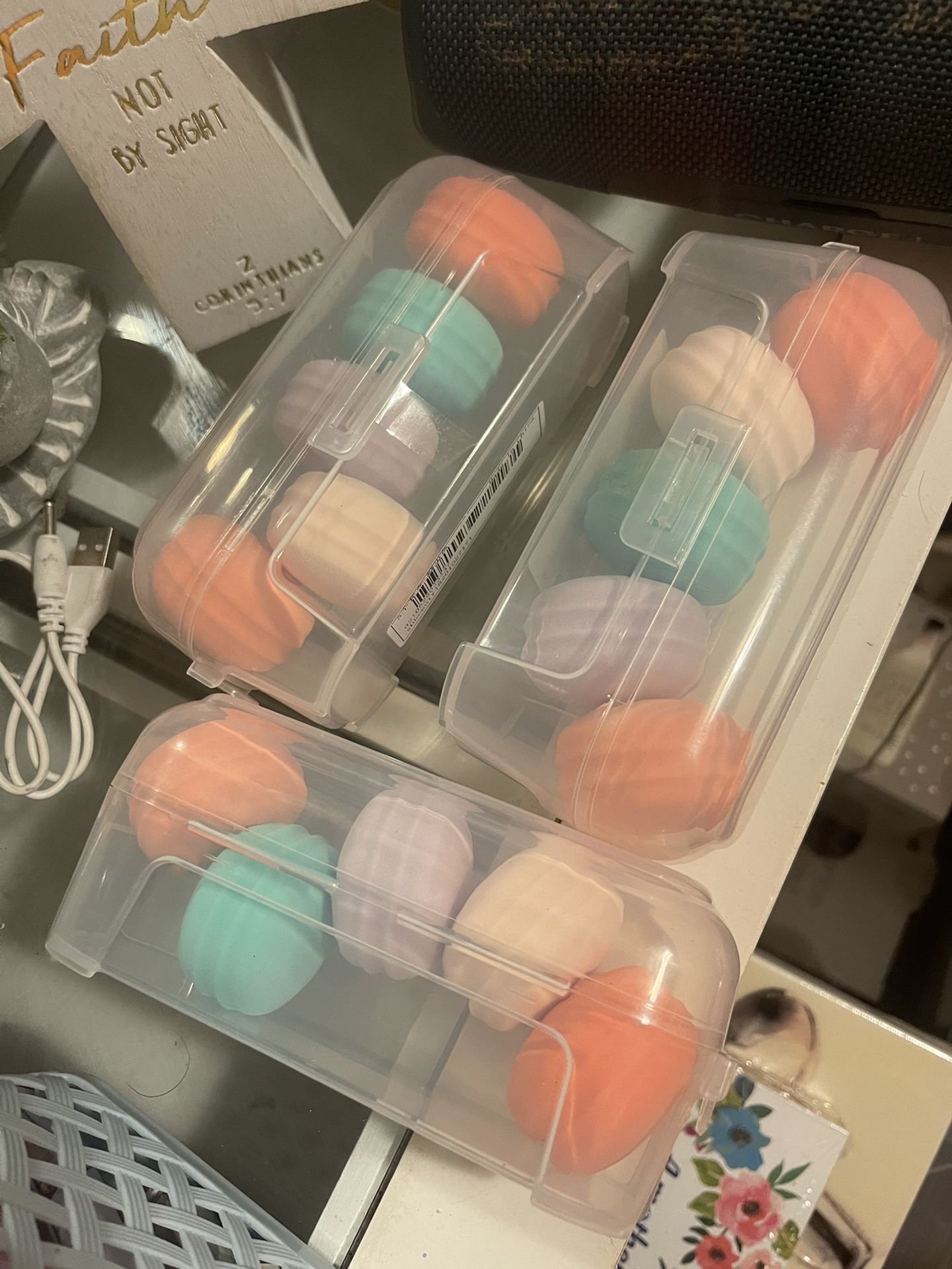 Macaroon Beauty Blenders 5pc Pack $10 Each / Pastel Colors / Regular Size Sponges 