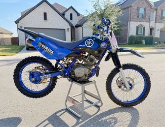 Dirt bike