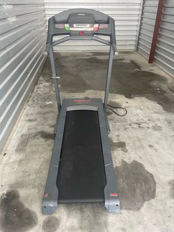 Weslo Cadence G 5.9 or G 5.9i folding treadmill