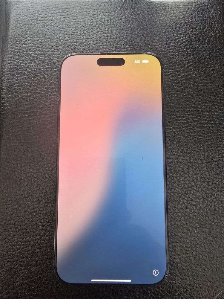 Iphone 16 Pro Max UNLOCKED Like New No Scratches  At All  Including Screen Protector And Phone Case