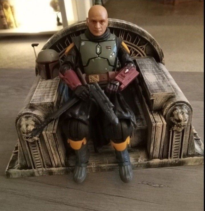 Star Wars Black Series Figure + Throne