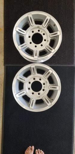 Near new Hummer H2 wheels / rims
