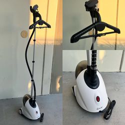 New In Box SALAV Standing Garment Steamer 1.8L Water Tank for 1 Hour Continuous Steaming Adjustable Pole 1500 watts Steam Iron 