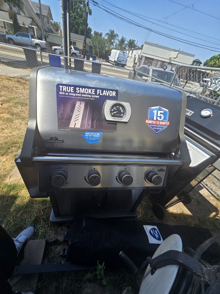 Napoleon grill