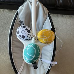 Mamaroo Baby Swing 