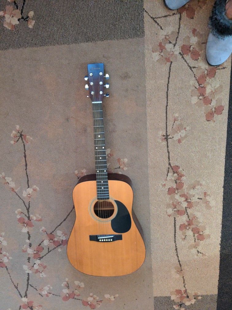 Franciscan 6-String Guitar