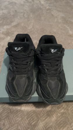 Black New balance 9060s (send offers)