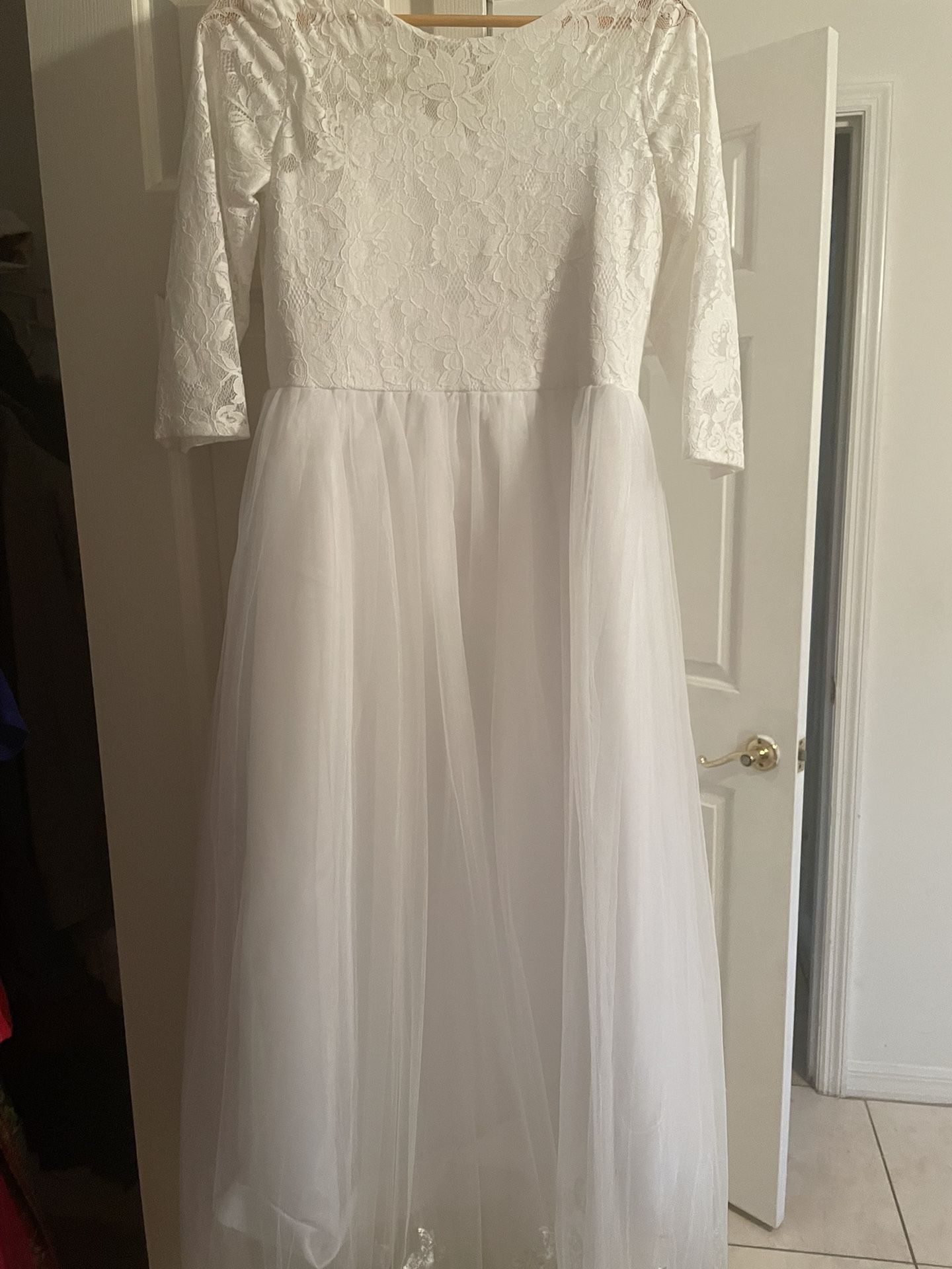 White Flower Girls Dress