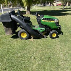 John Deere D130