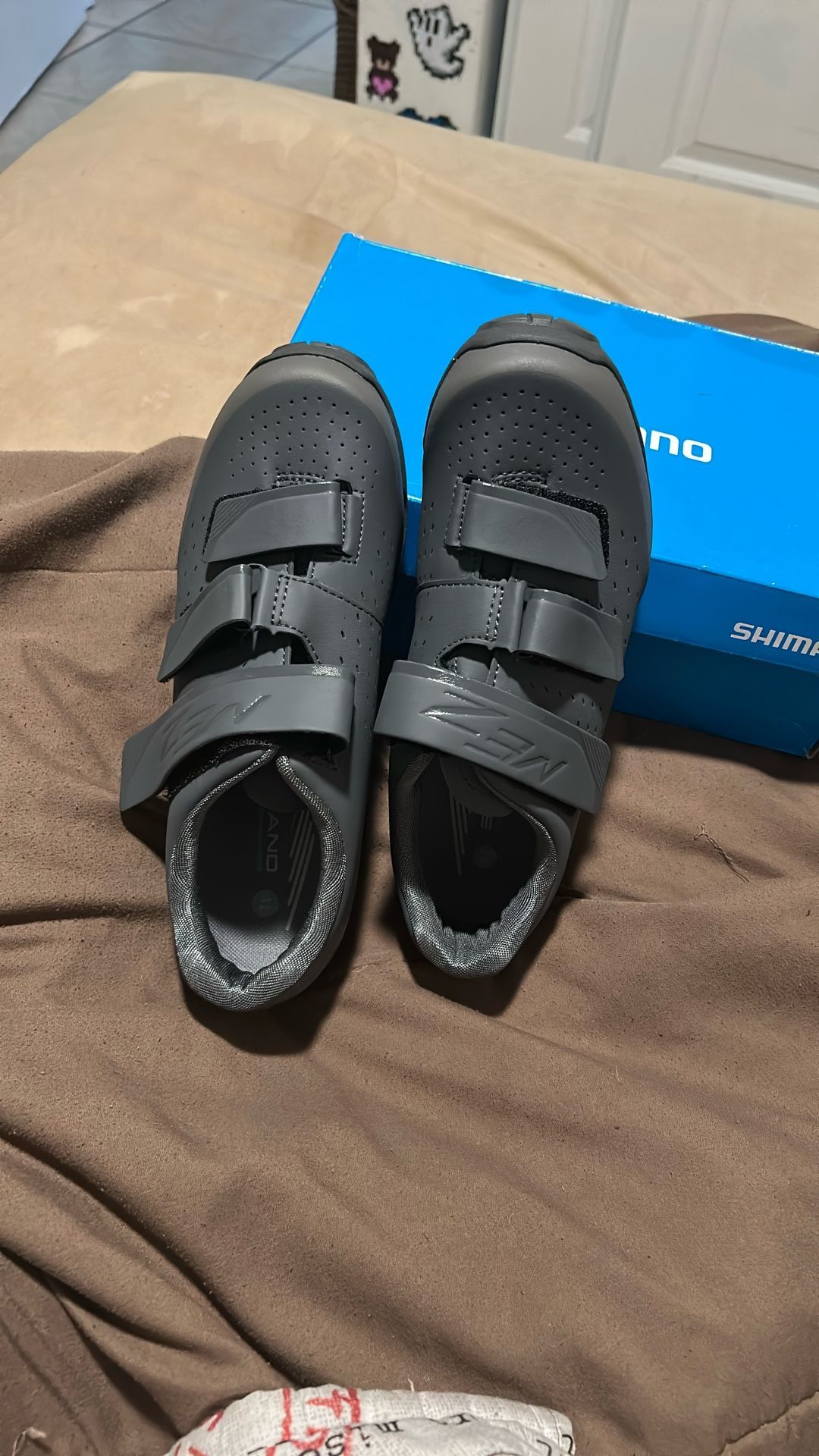 Shimano Unisex's  Bike Parts, Standard Size 8.5 