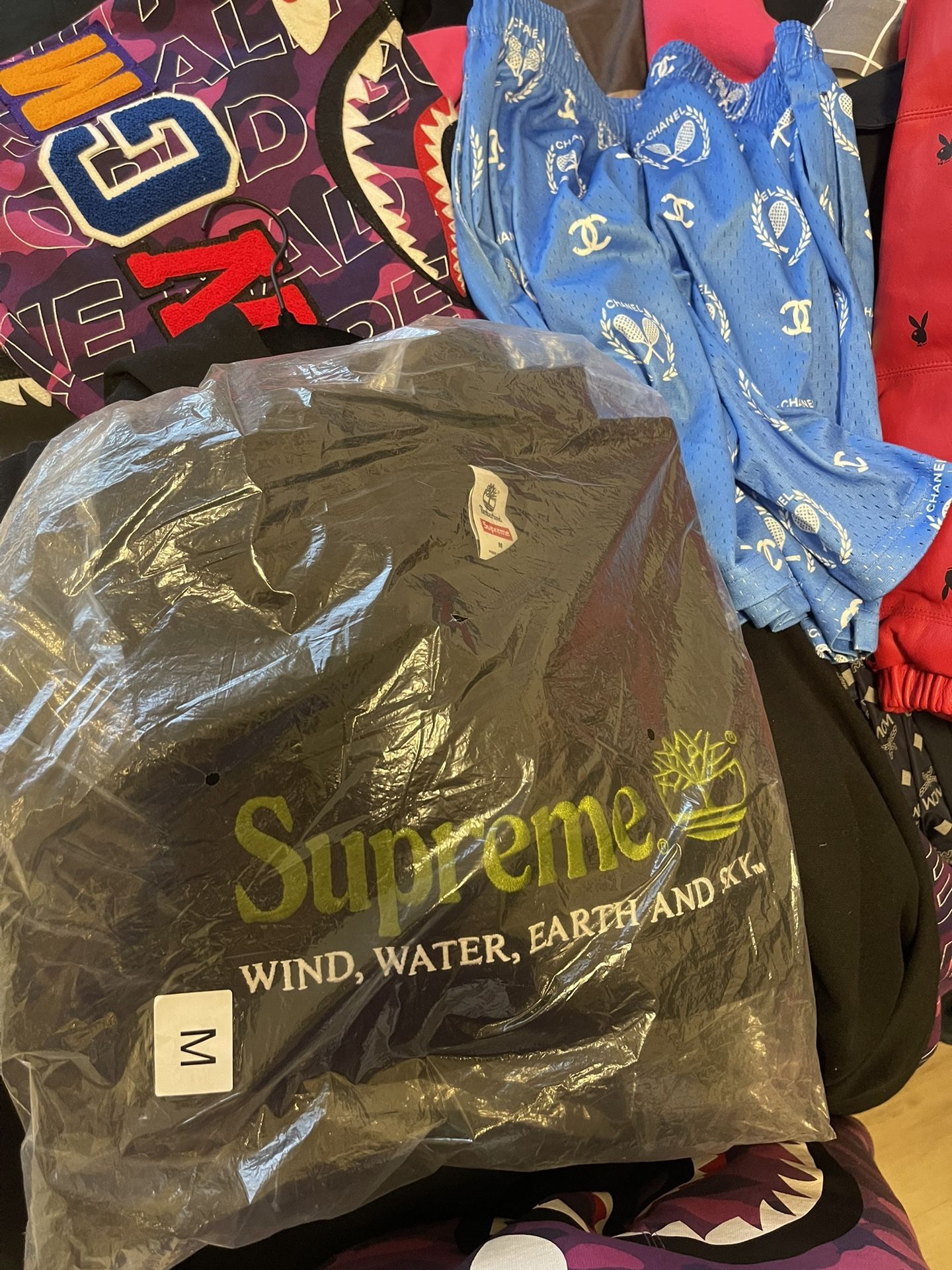 Supreme Timberland Crewneck Sweater Brand New $180