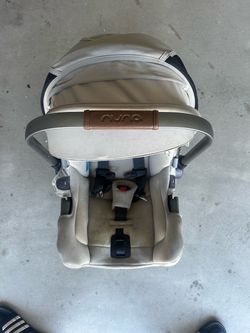Nuna carseat