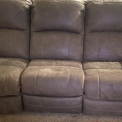 Dual power reclining sofa and loveseat set