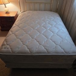 Full Size Bed