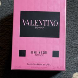 Women’s Valentino