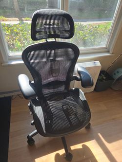 Size A Small Herman Miller Aeron Classic