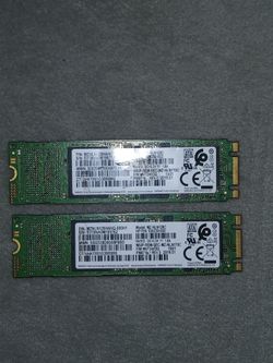 Lot of 2- Samsung PM871b 128GB M.2 2280 SATA drives (model MZ-NLN128C) W/windows 10 Pro