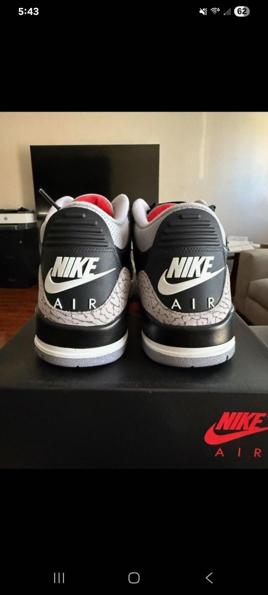 Jordan 3s